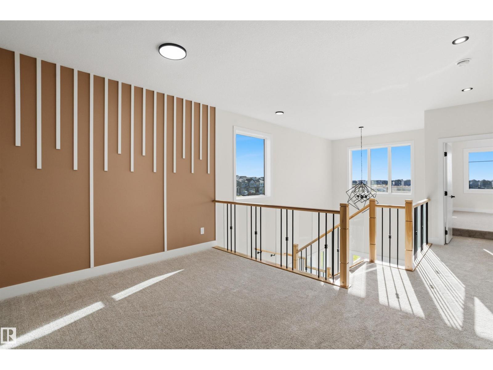 220 21 ST SW - 28
