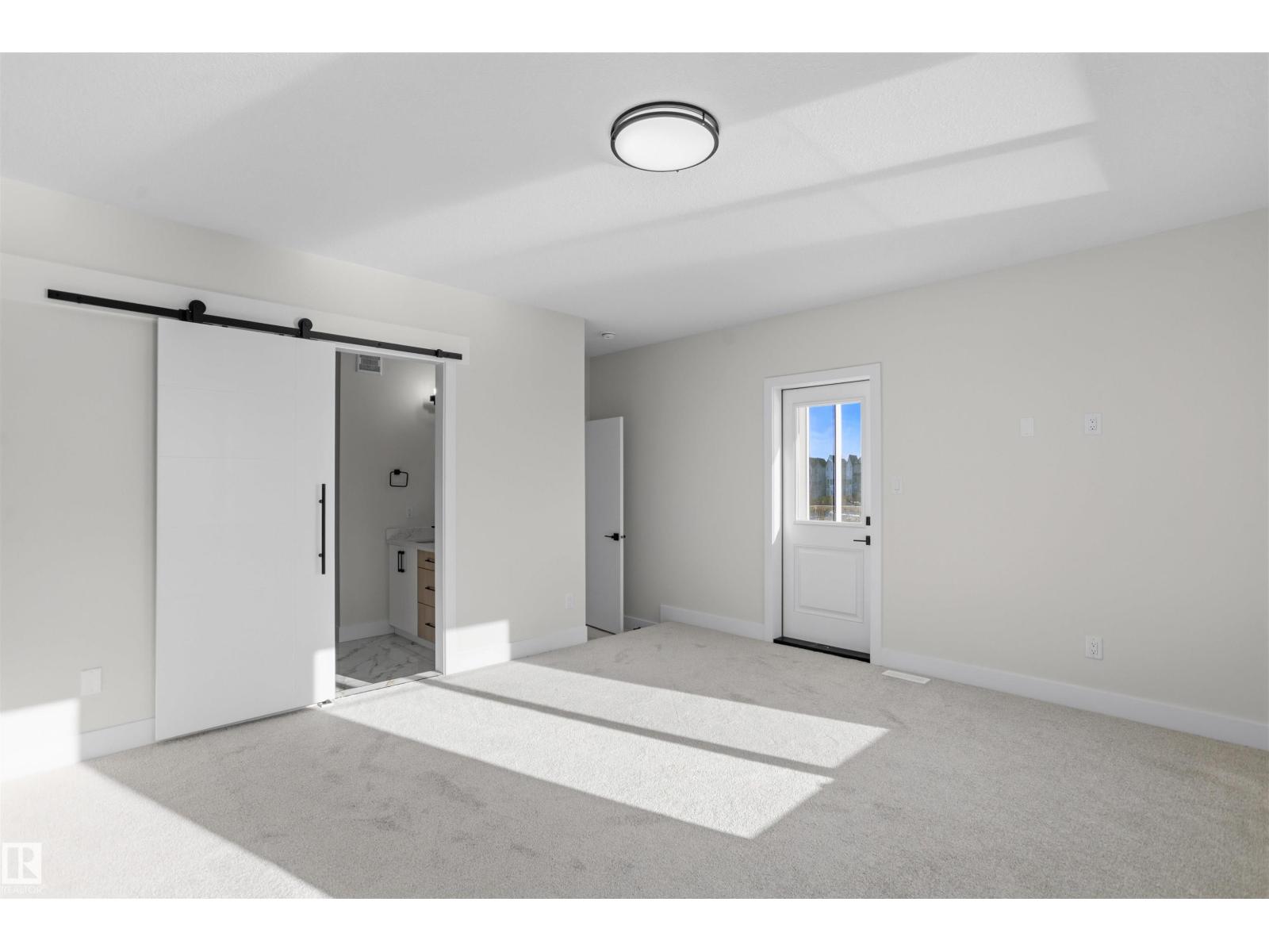 220 21 ST SW - 31