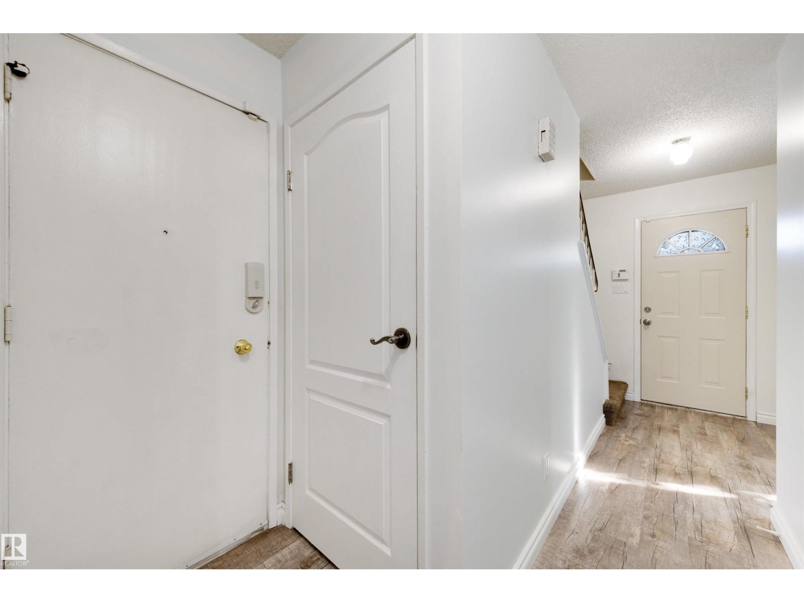 303 PRIMROSE GARDENS GD NW - 10