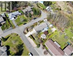 4521 Sunwood Pl, Bowser, BC V0R1G0 Photo 10