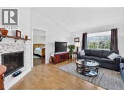 4521 Sunwood Pl, Bowser, BC V0R1G0 Photo 17