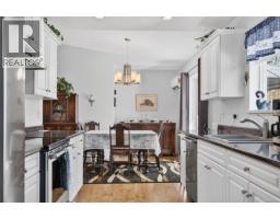 4521 Sunwood Pl, Bowser, BC V0R1G0 Photo 23