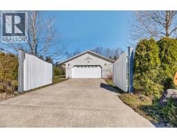 4521 Sunwood Pl, Bowser, BC V0R1G0 Photo 42