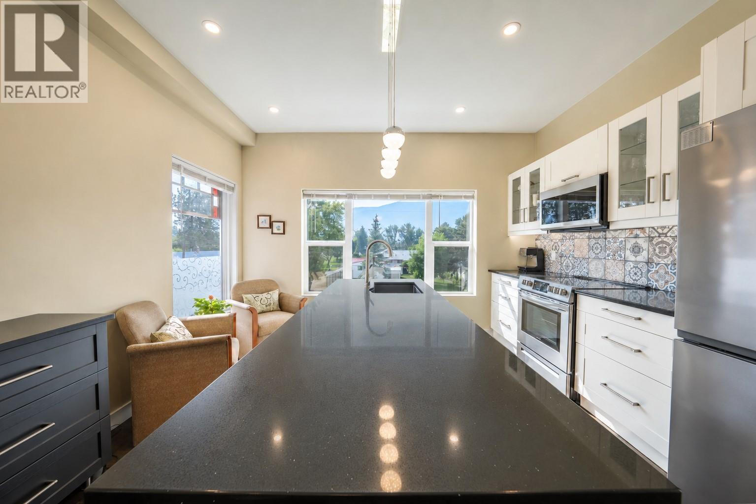 715 72ND Avenue - Image 15