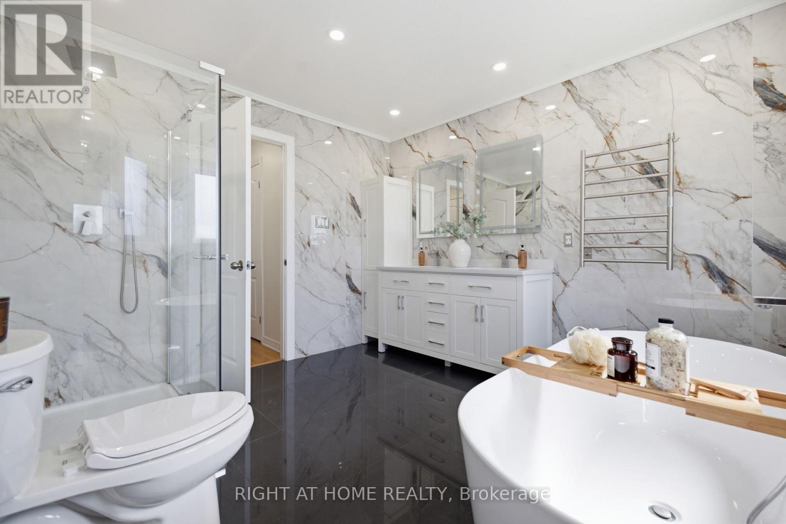 34 CELLINI COURT - 14