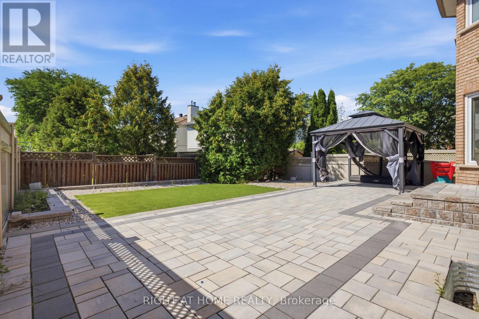 34 CELLINI COURT - 20