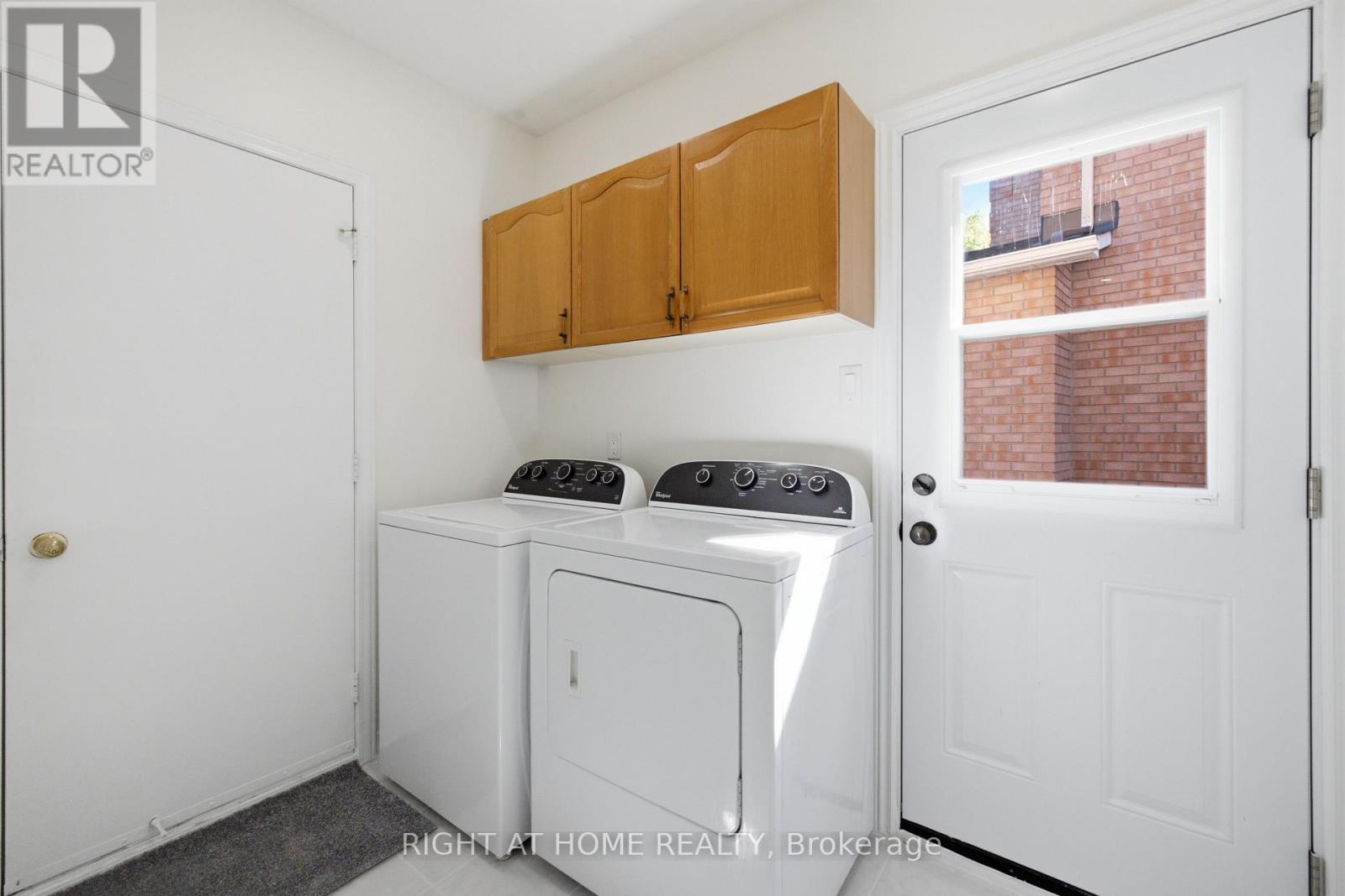 34 CELLINI COURT - 11