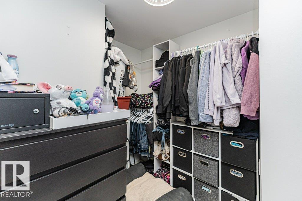9413 80 ST - Image 49