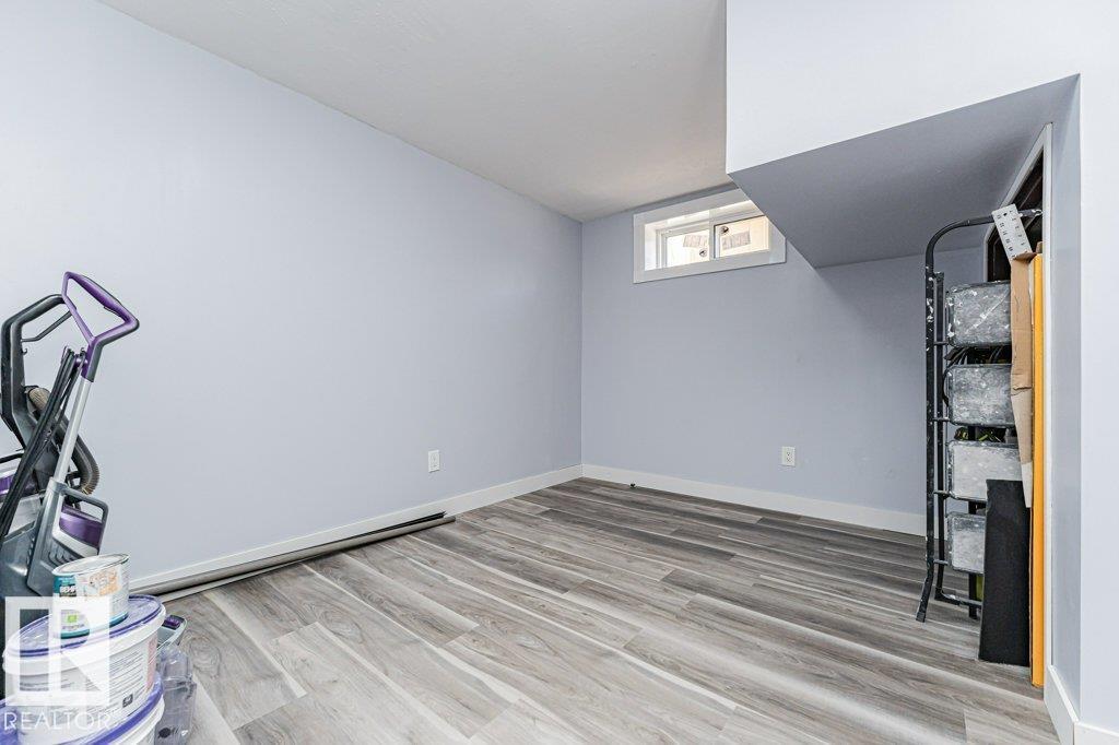 9413 80 ST - 56