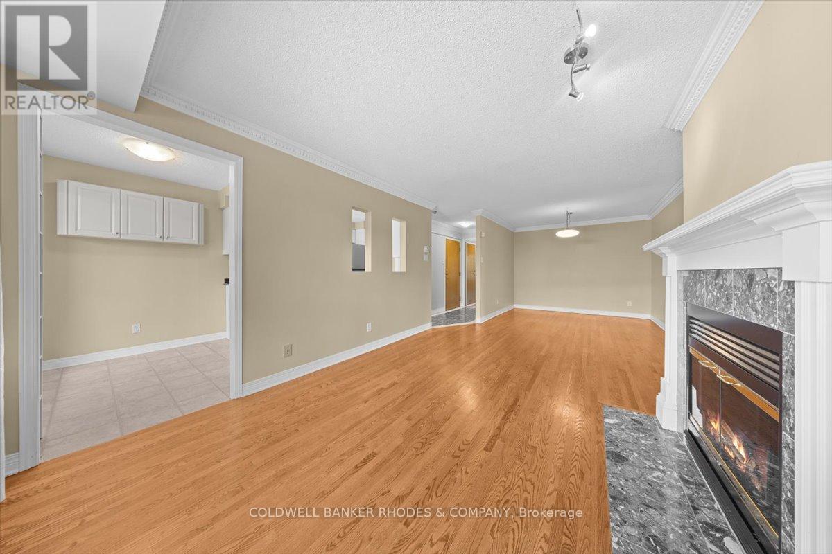 #205 939 NORTH RIVER ROAD - 8