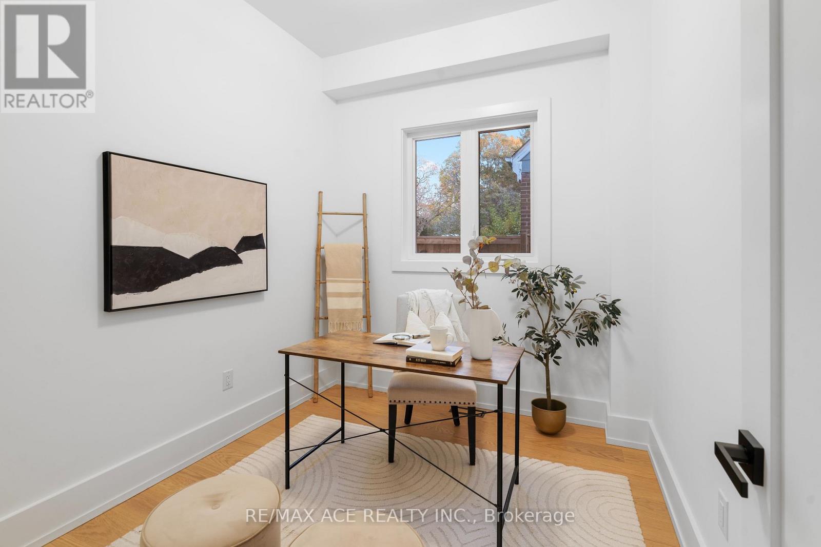 175 HAREWOOD AVENUE - 19