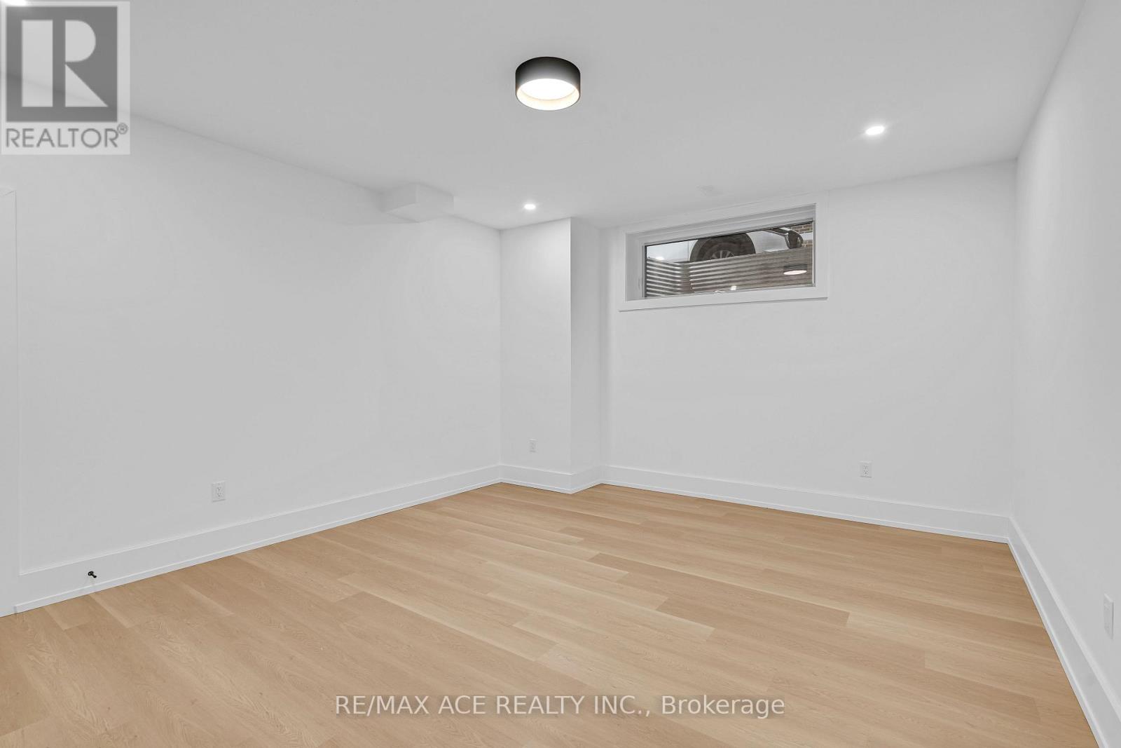175 HAREWOOD AVENUE - 42