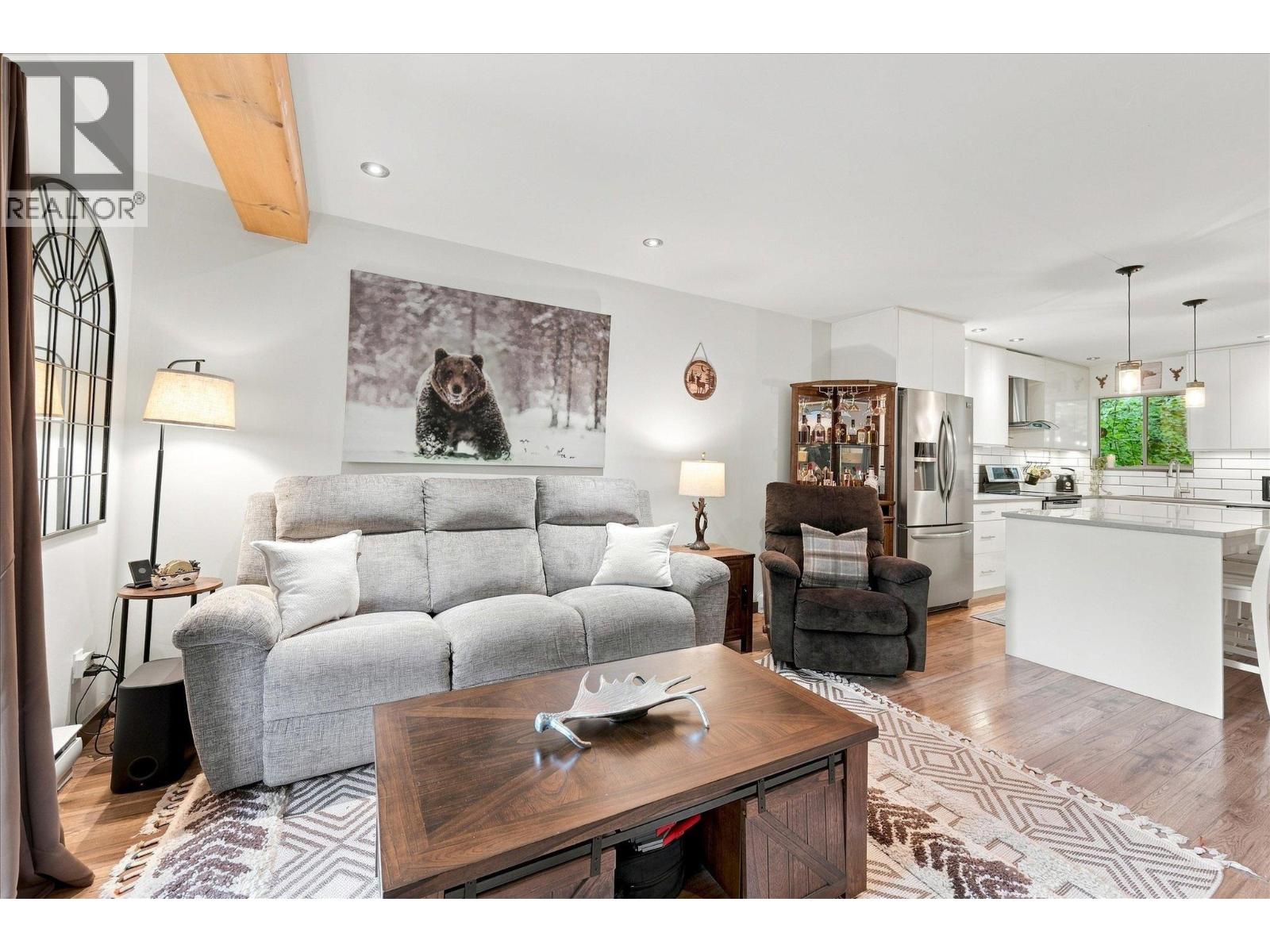 #15C 3102 PANORAMA Ridge, Whistler, British Columbia, V8E0V3, Whistler, British Columbia — photo 4 of 5
