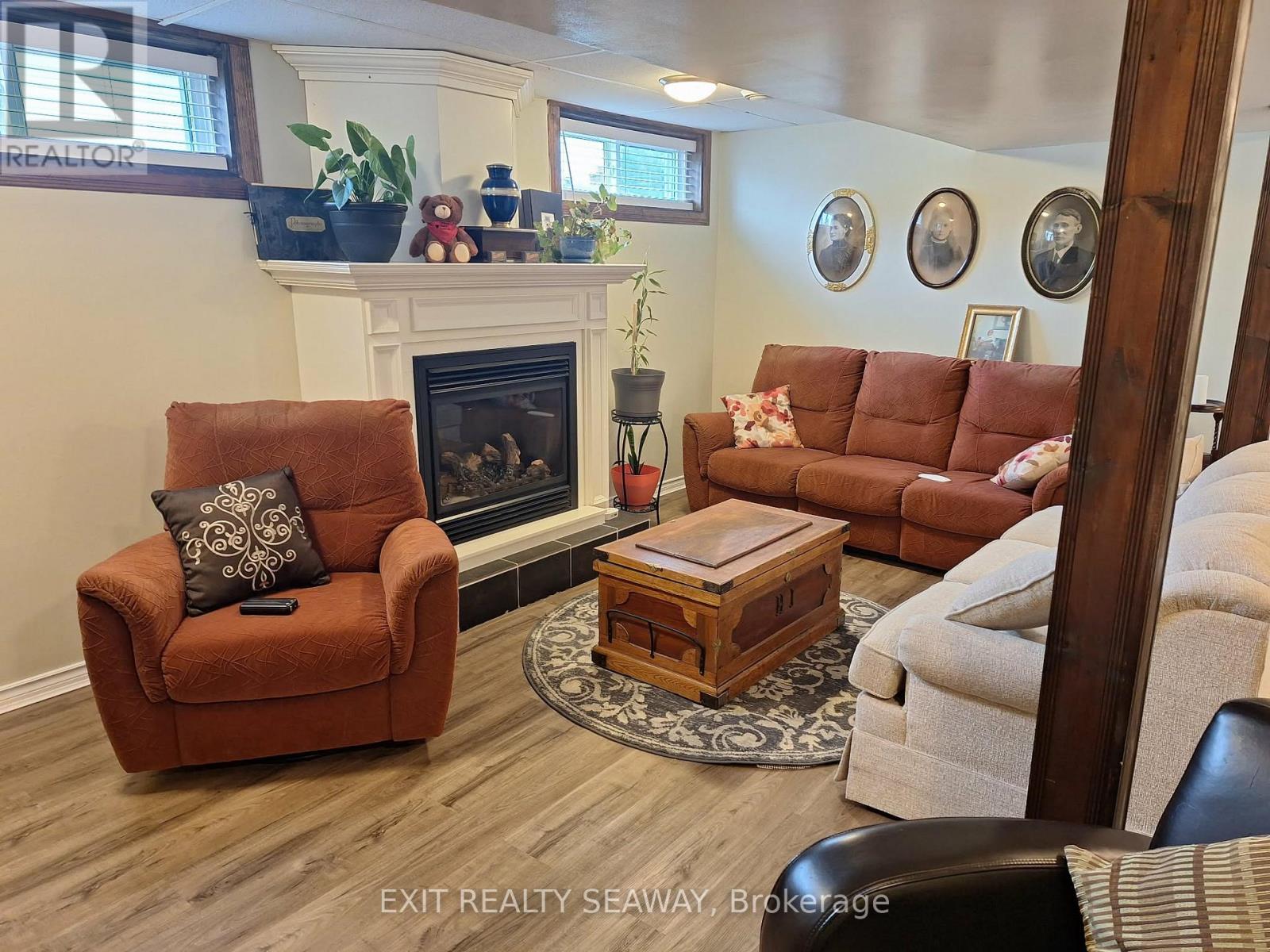 524 ANTHONY STREET - 31