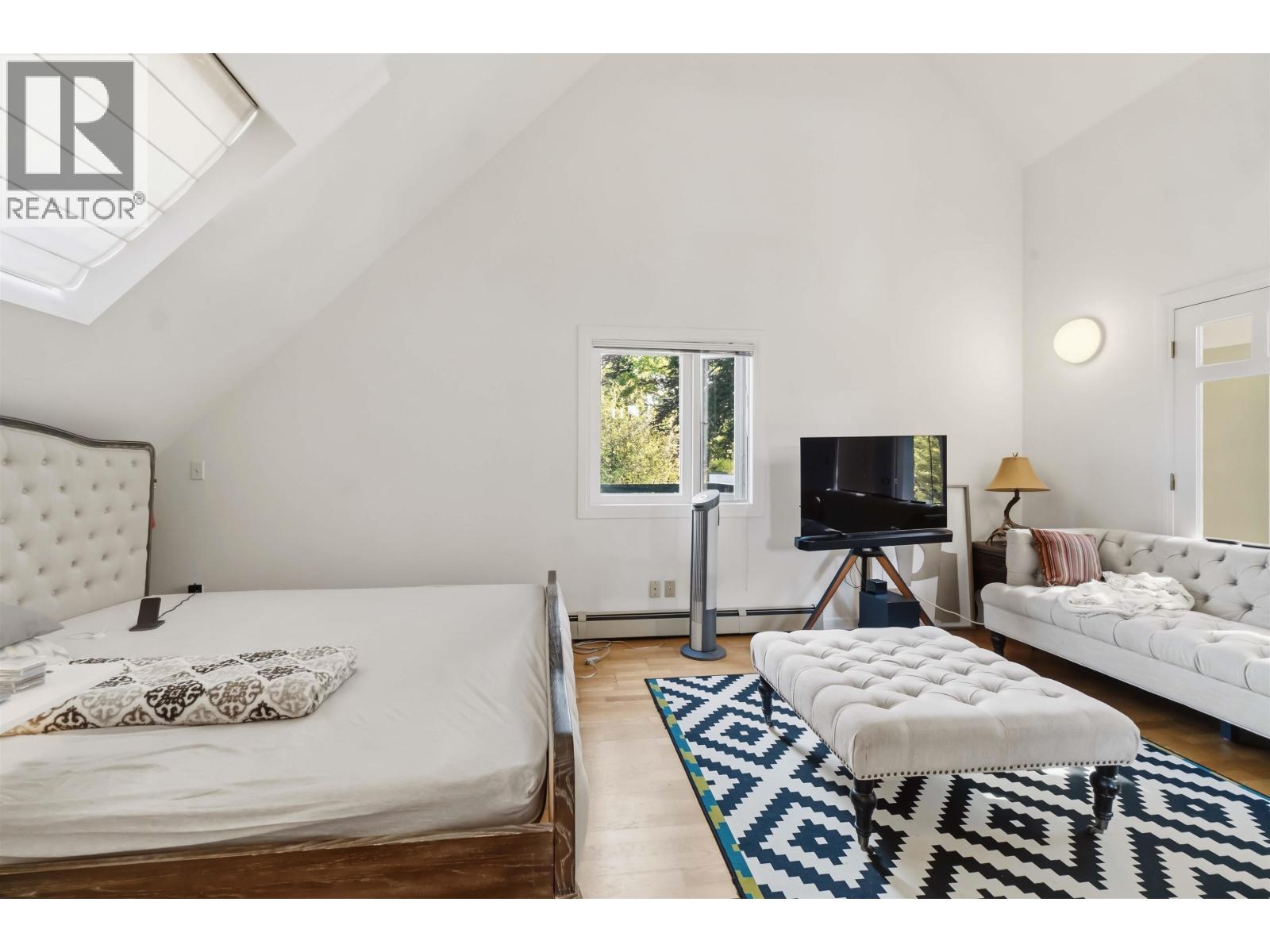 7625 BORDEN STREET, Vancouver