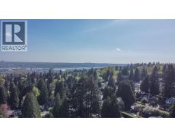 1352 E 16th Street, North Vancouver, BC V7J1L4 Photo 27