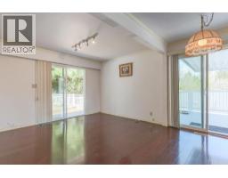 1352 E 16th Street, North Vancouver, BC V7J1L4 Photo 7