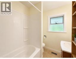 796 W 42nd Avenue, Vancouver, BC V5Z2N9 Photo 9