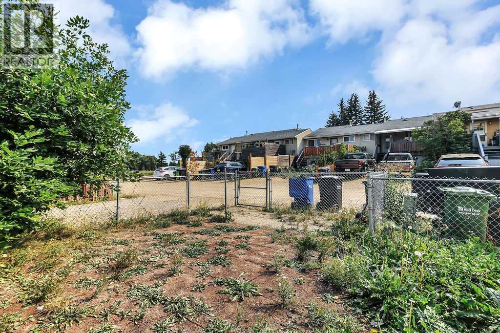 8 Whiteside Crescent - 30