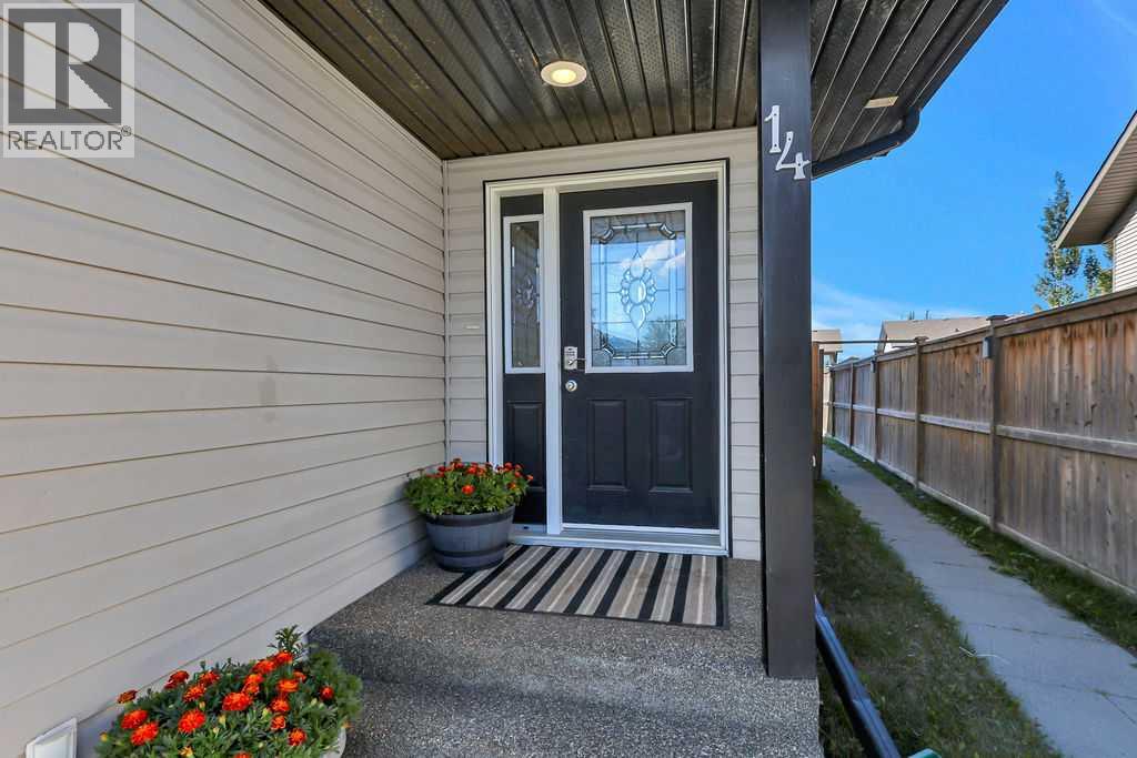Listing photo – 14 Lincoln Street, Sylvan Lake