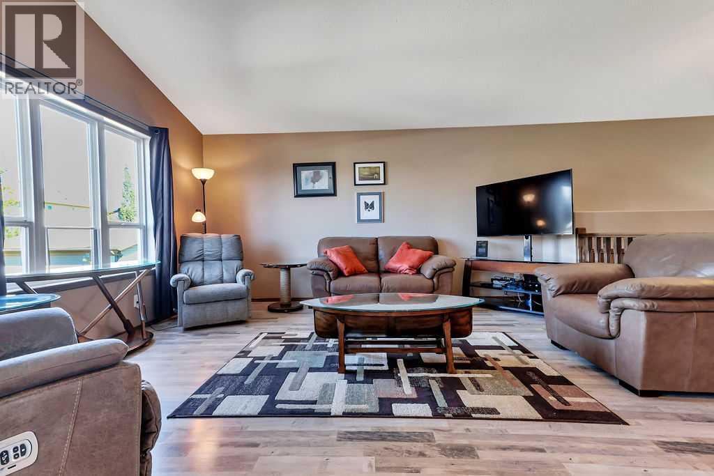 Listing photo – 14 Lincoln Street, Sylvan Lake