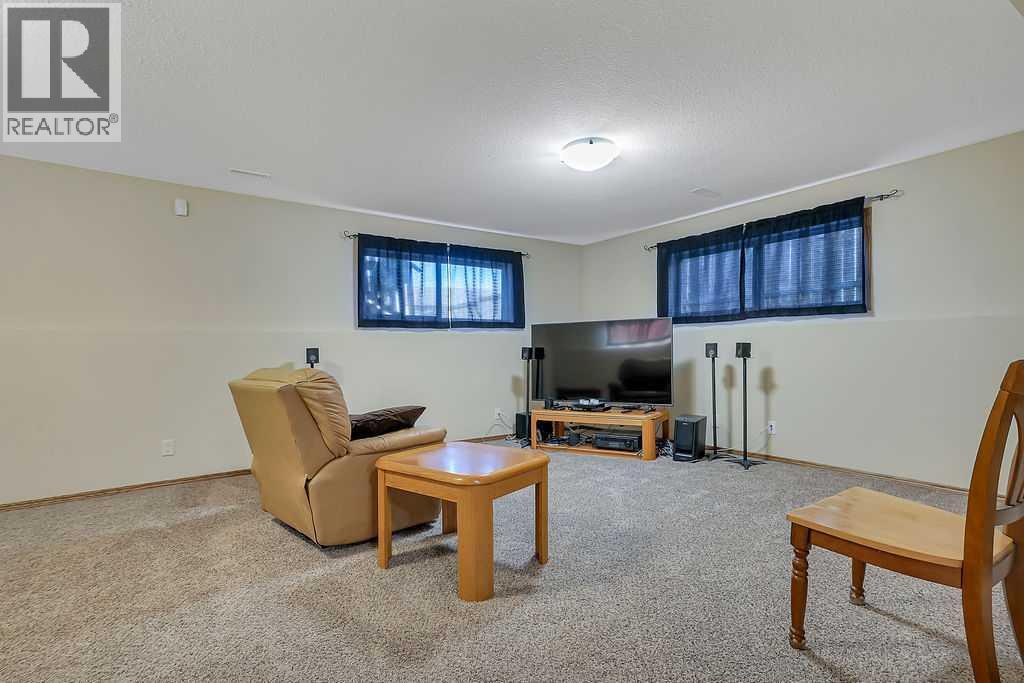 Listing photo – 14 Lincoln Street, Sylvan Lake