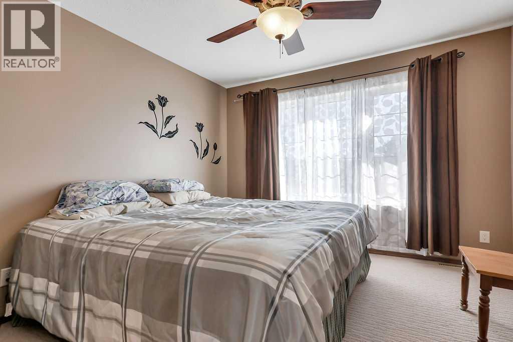 Listing photo – 14 Lincoln Street, Sylvan Lake