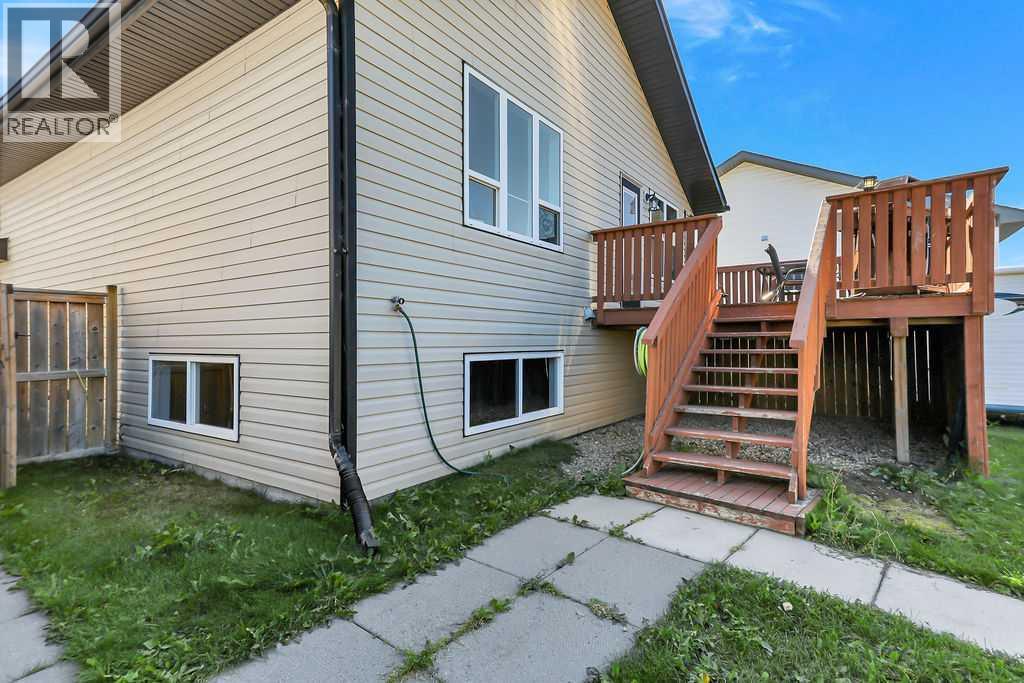Listing photo – 14 Lincoln Street, Sylvan Lake