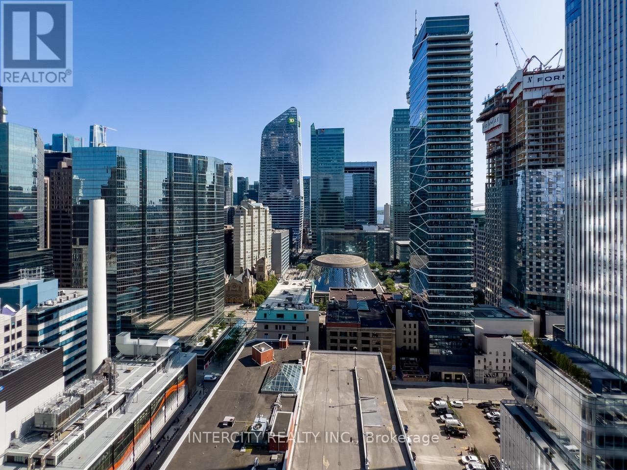 #2503 126 SIMCOE STREET - 22