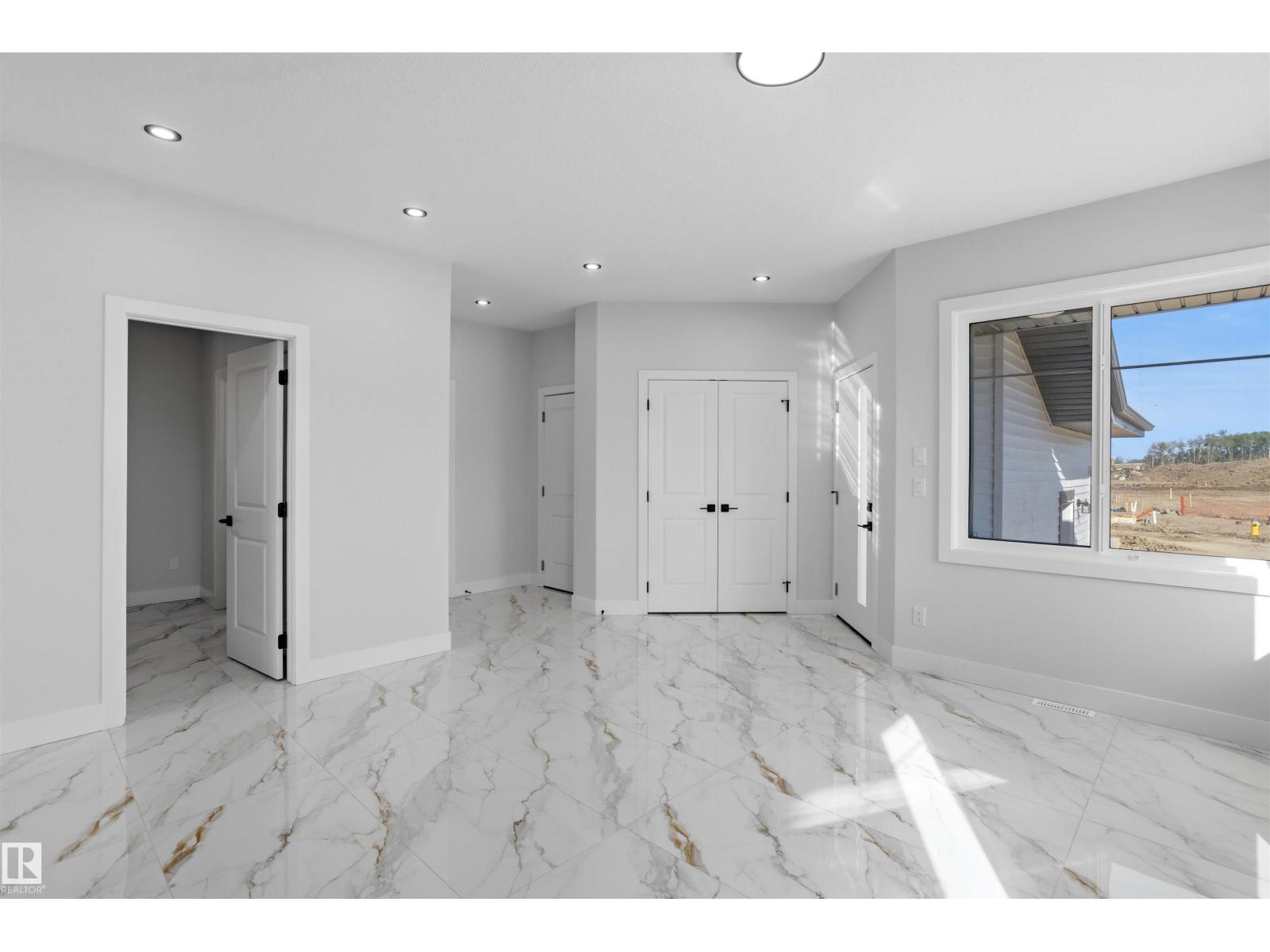 244 21 ST SW - 5