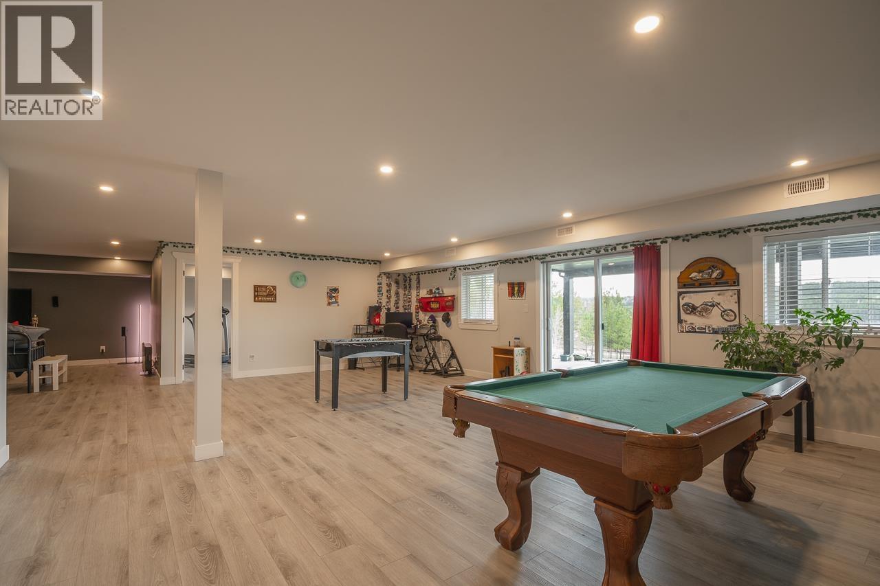 5593 LAKESIDE COURT - 26