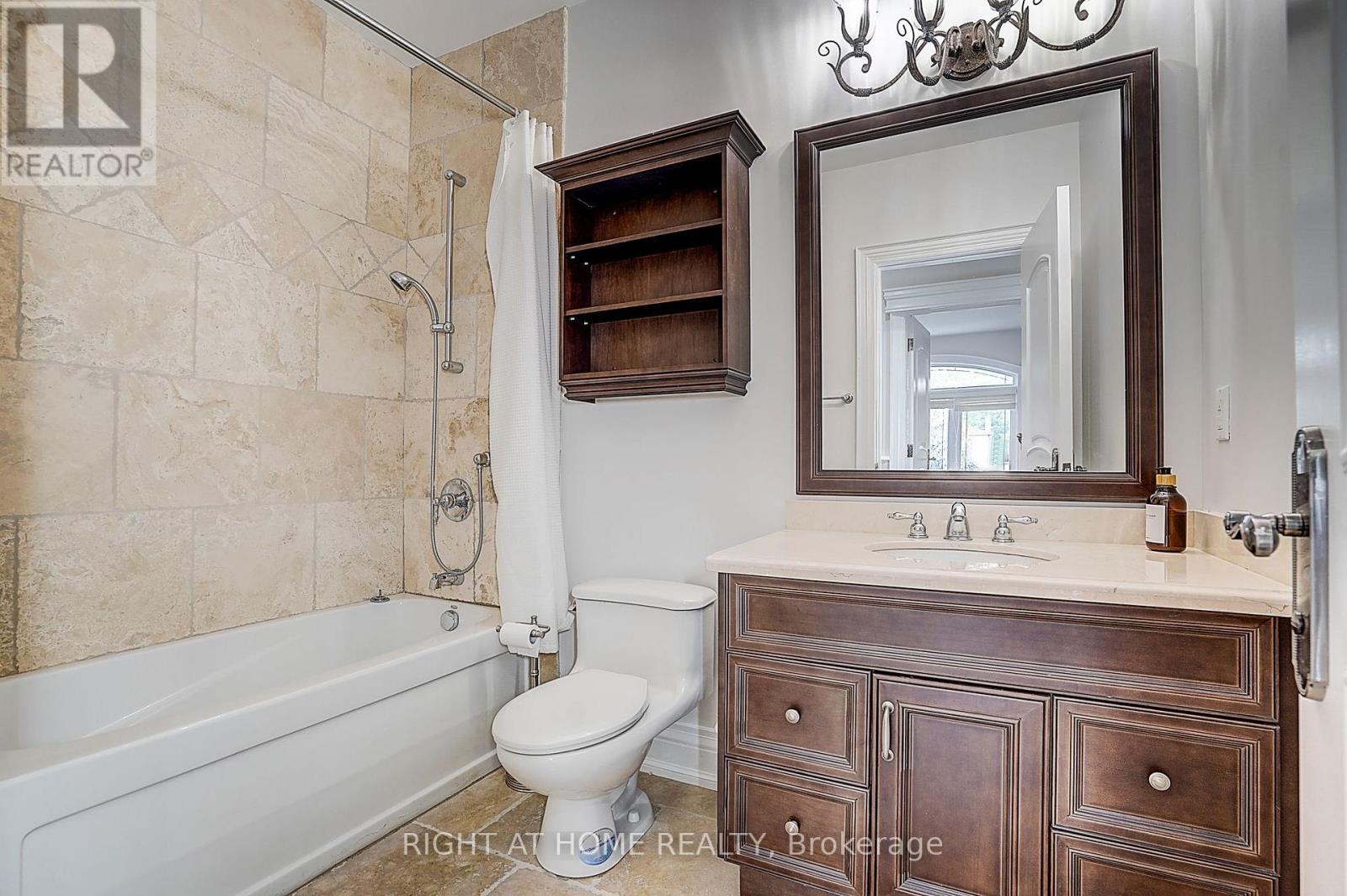 16 FAIRVIEW AVENUE - 43
