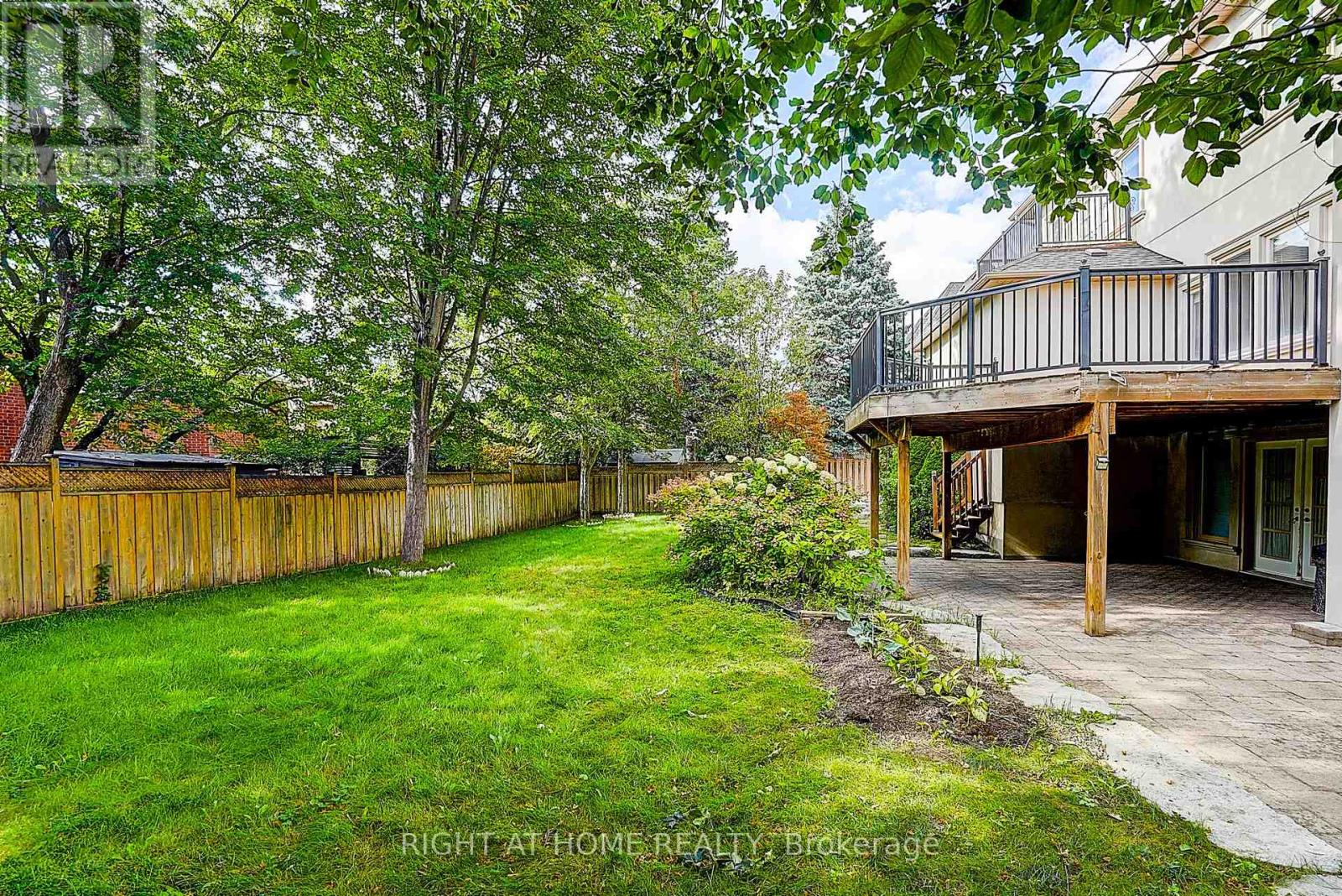 16 FAIRVIEW AVENUE - 8
