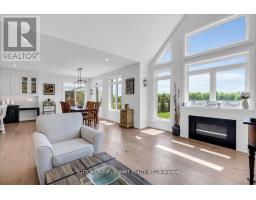 Primary Bedroom - 3 Best Court, Oro Medonte, ON L0L2L0 Photo 12