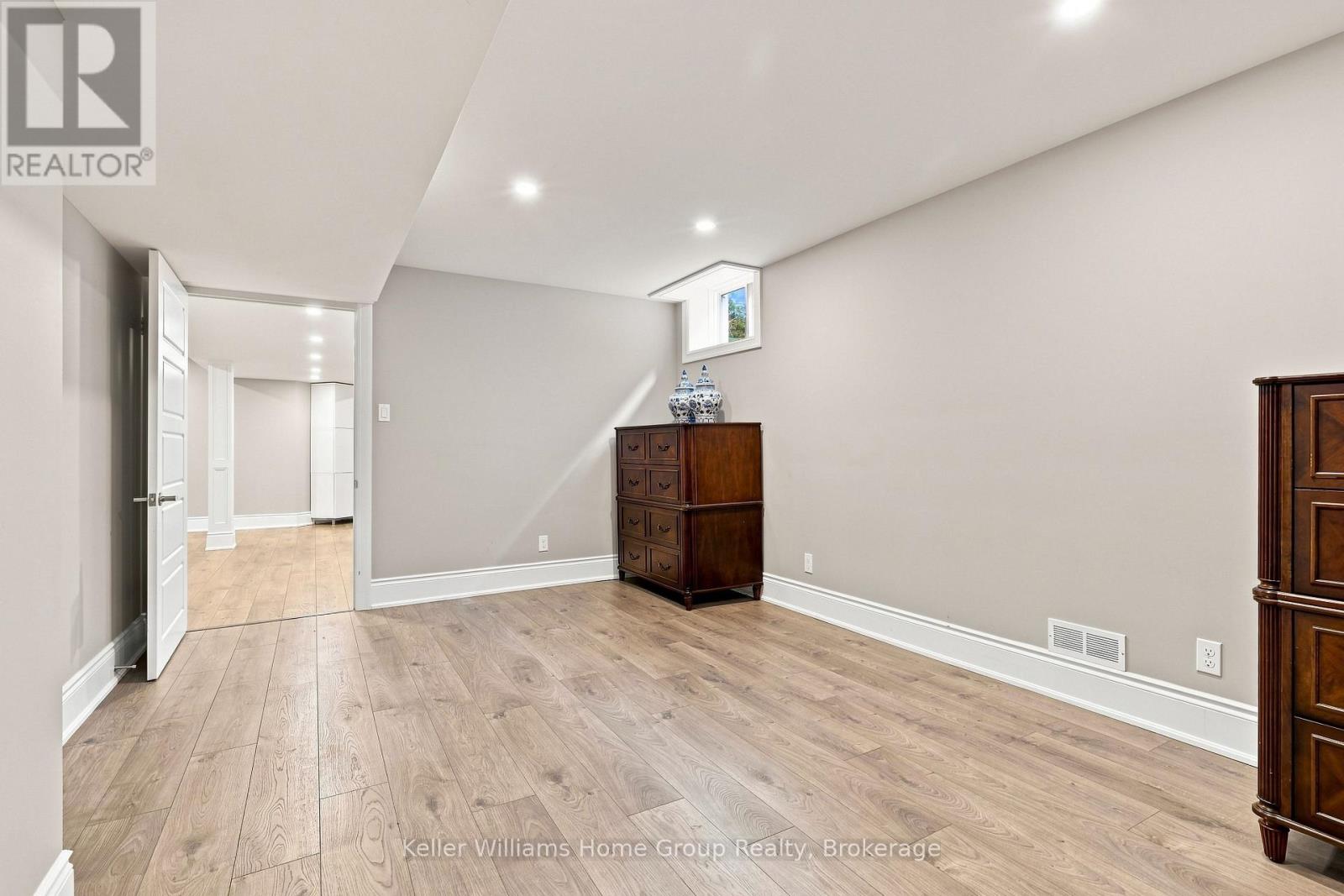 #53 145 ABERFOYLE MILL CRESCENT - Image 33