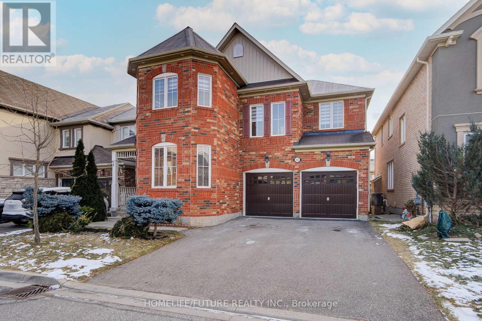 342 LAUNDON TERRACE - 1