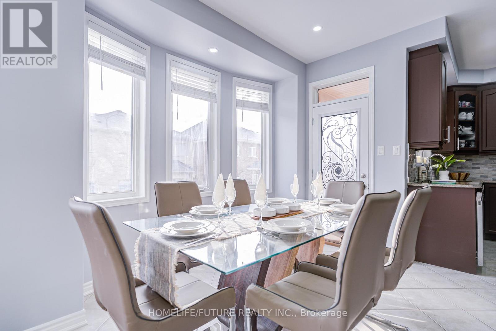 342 LAUNDON TERRACE - 13