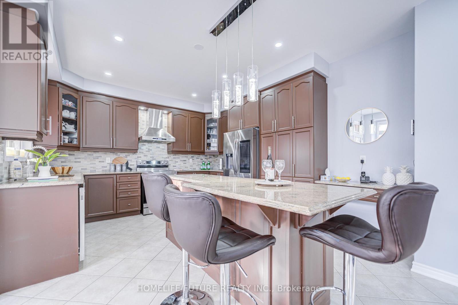 342 LAUNDON TERRACE - 17