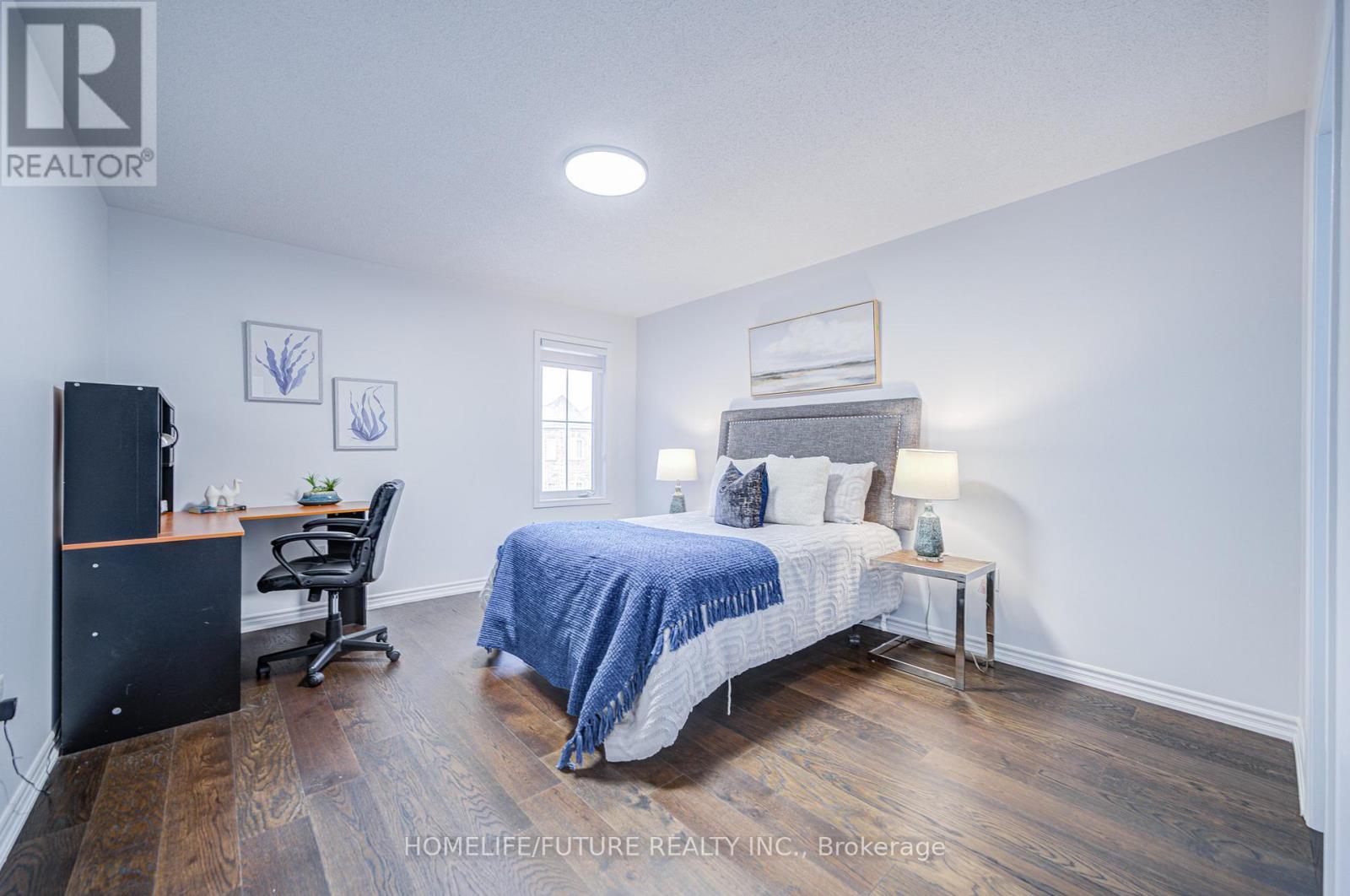 342 LAUNDON TERRACE - 35