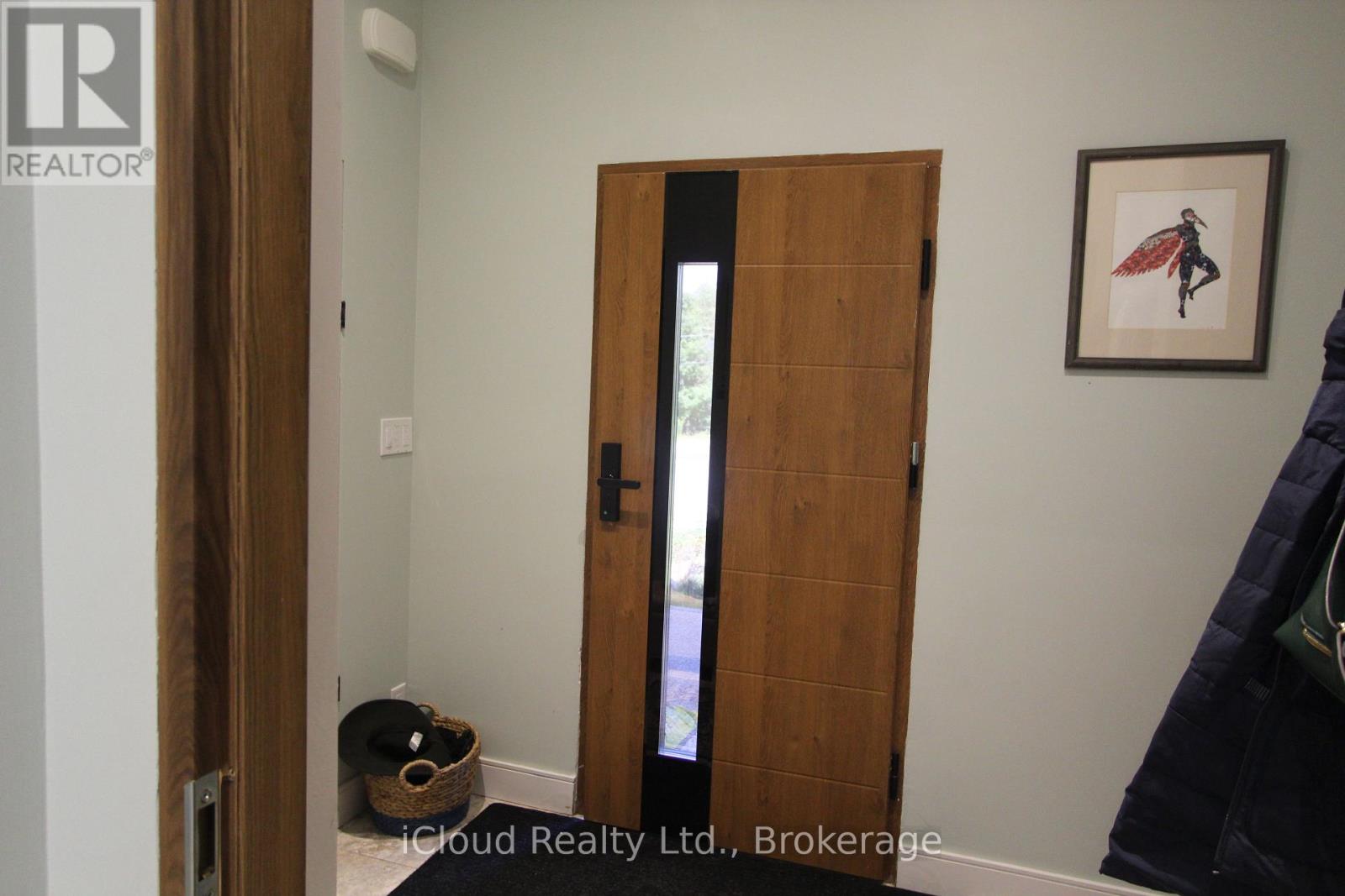 2216 Champlain Road, Tiny, Ontario, L9M0C4, Tiny, Ontario — photo 4 of 5