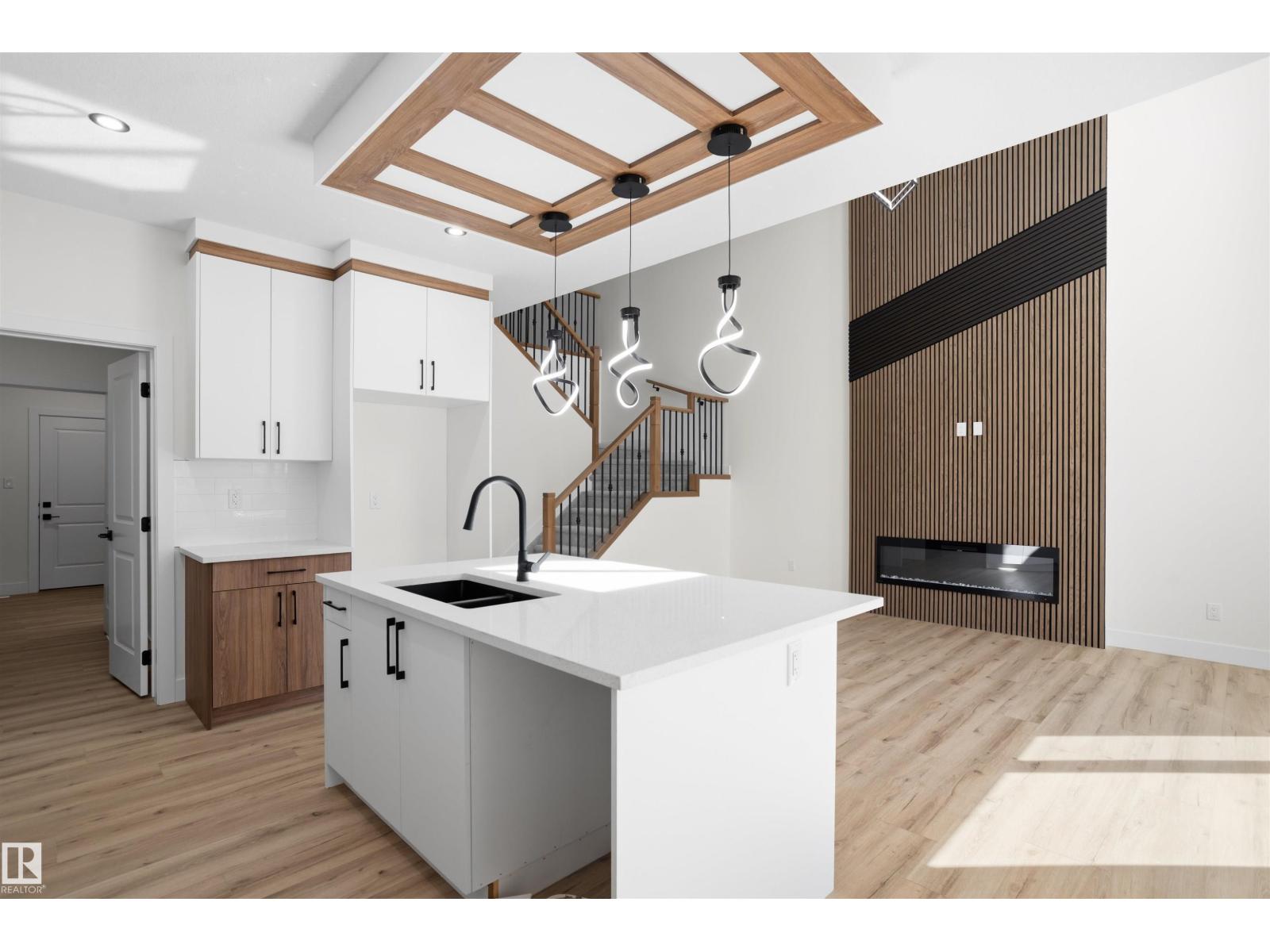 402 Munn CO - Image 18