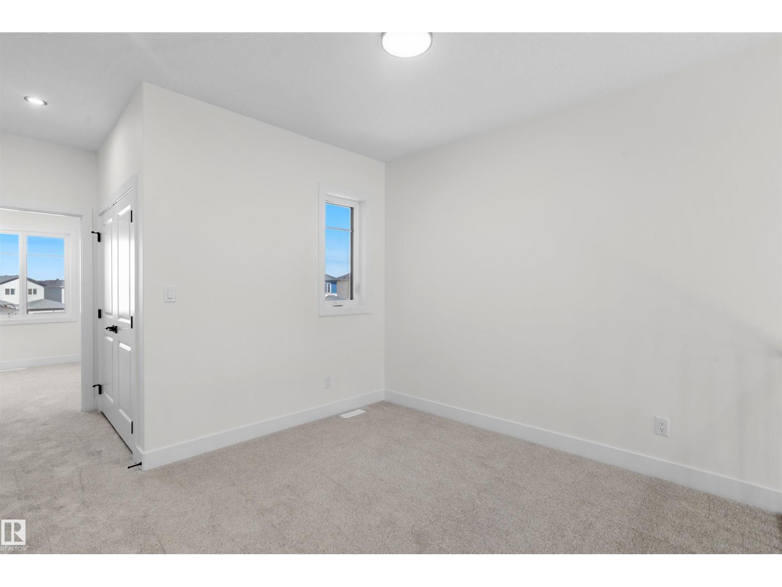 402 Munn CO - Image 32