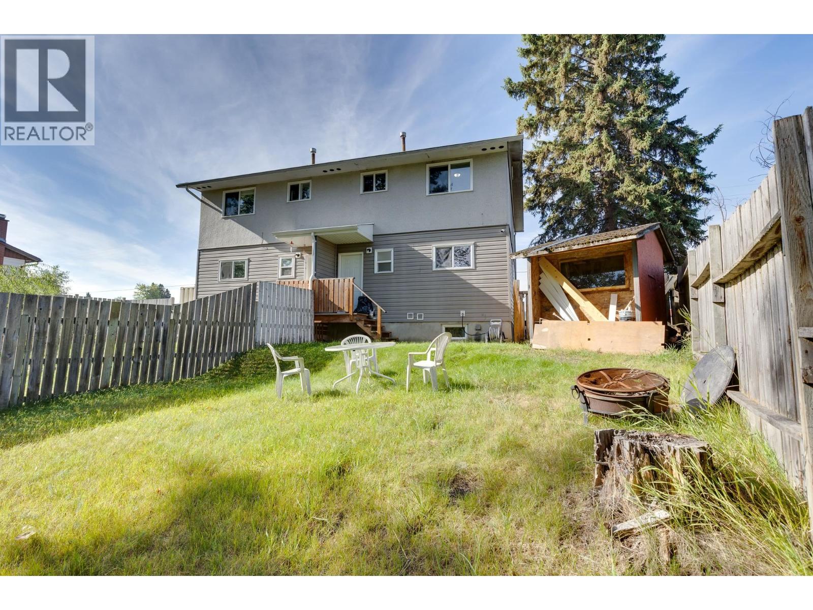 Kitchen of 4206-4210 1ST AVENUE · Prince George, BC
