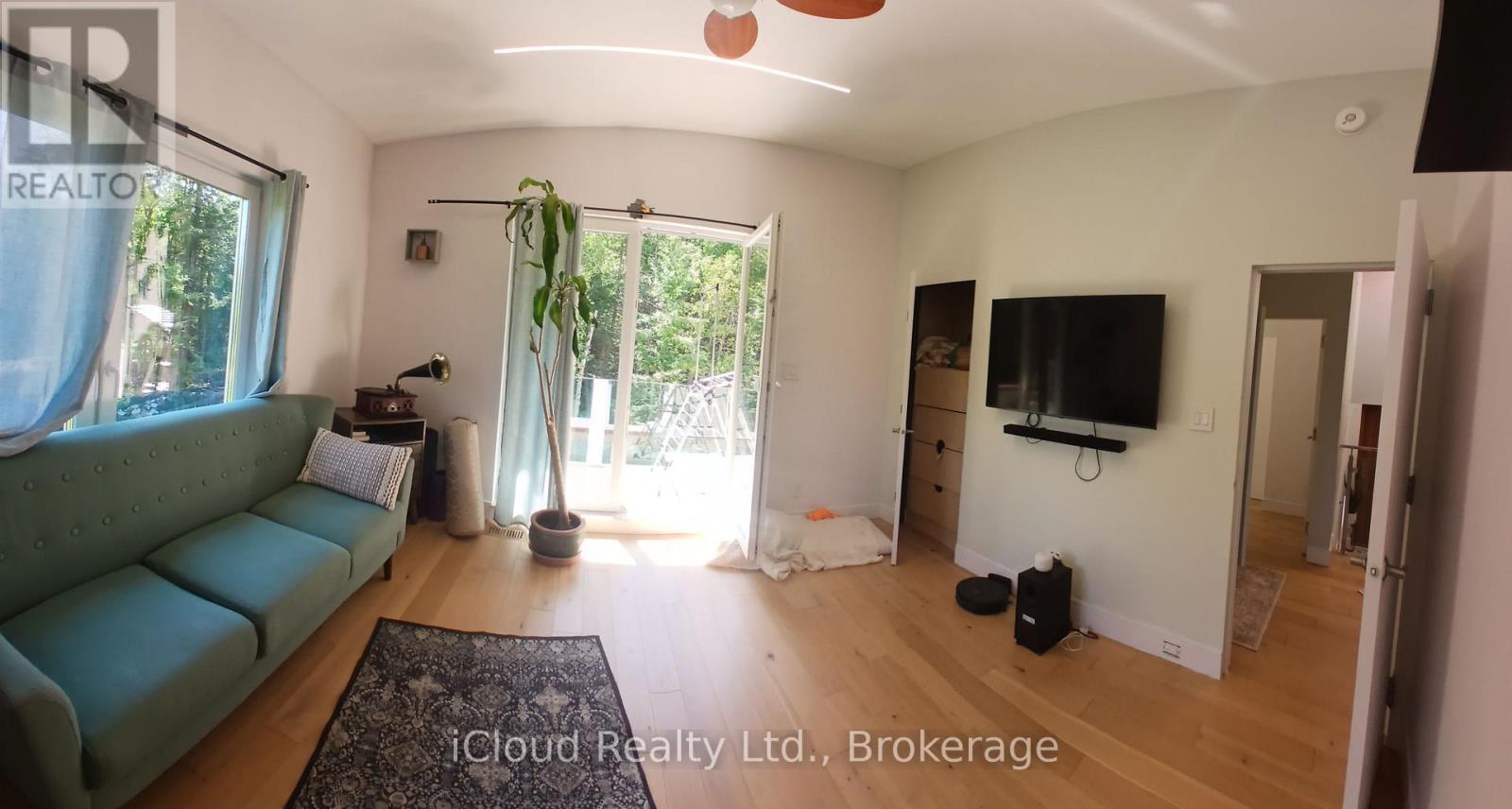 2216 CHAMPLAIN ROAD, Tiny — photo 7