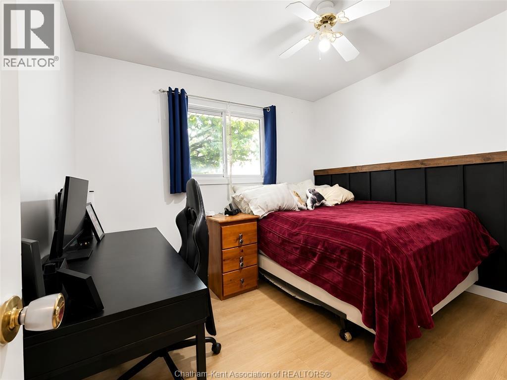334 MCNAUGHTON AVENUE - 19
