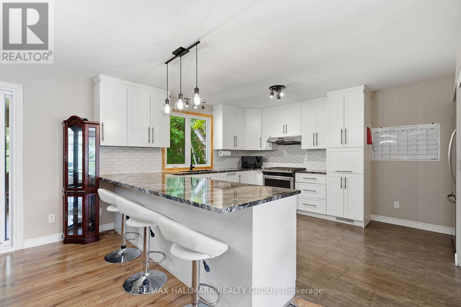 601 LAKE GEORGE ROAD - Image 15