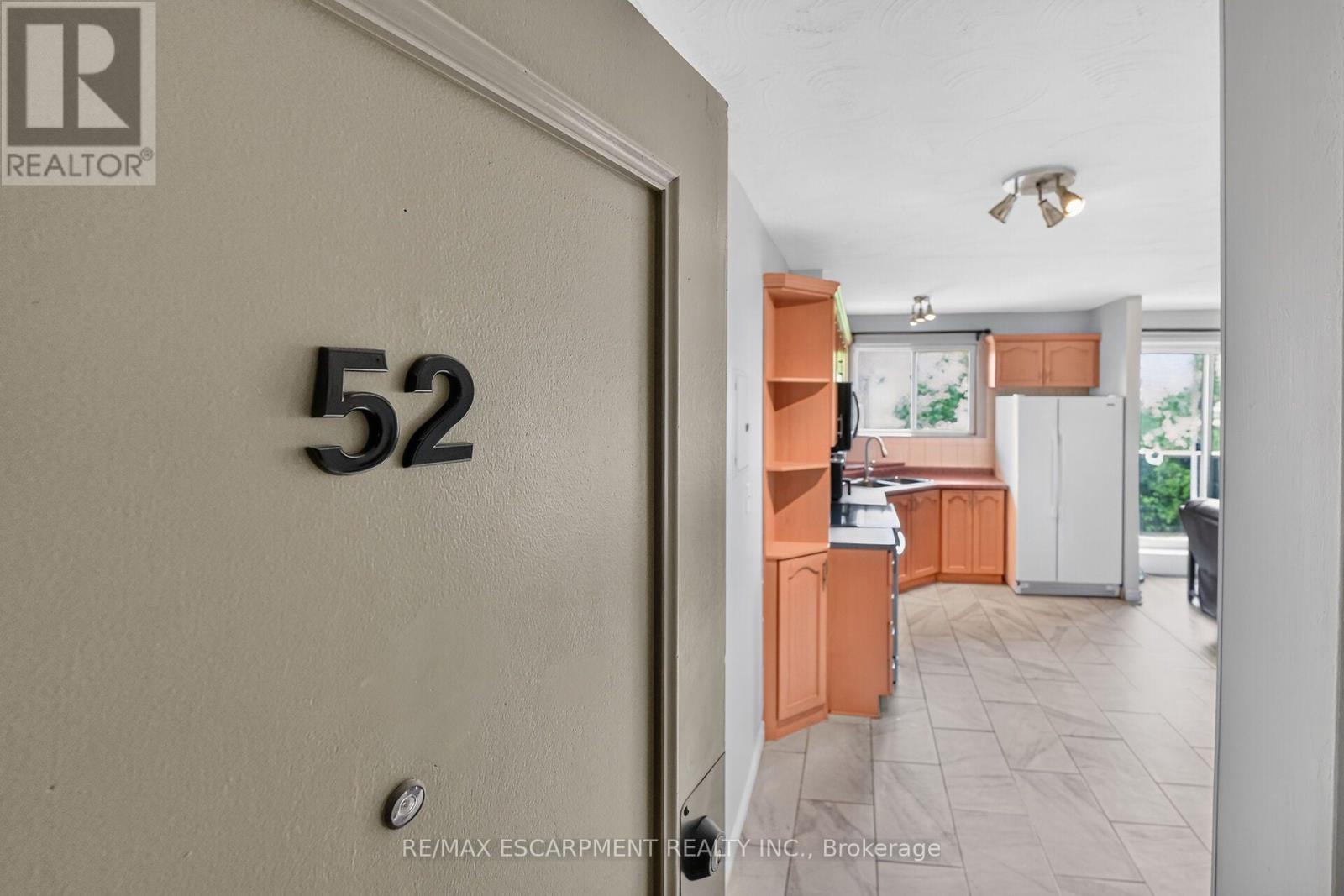 #52 2373 KING STREET E - 4