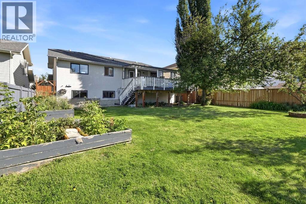 Listing photo – 5711 61 Avenue, Rocky Mountain House