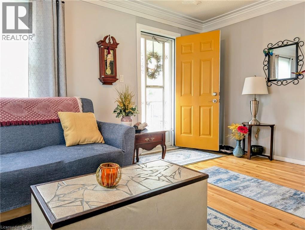 62 NINTH Avenue - Image 5