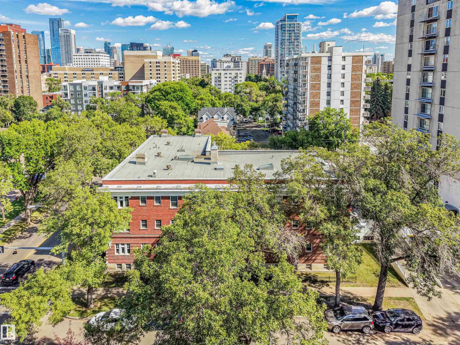 #307 9955 114 ST NW - 27